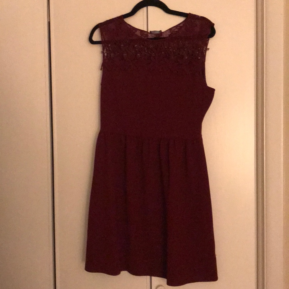 Burgundy sleeveless dress